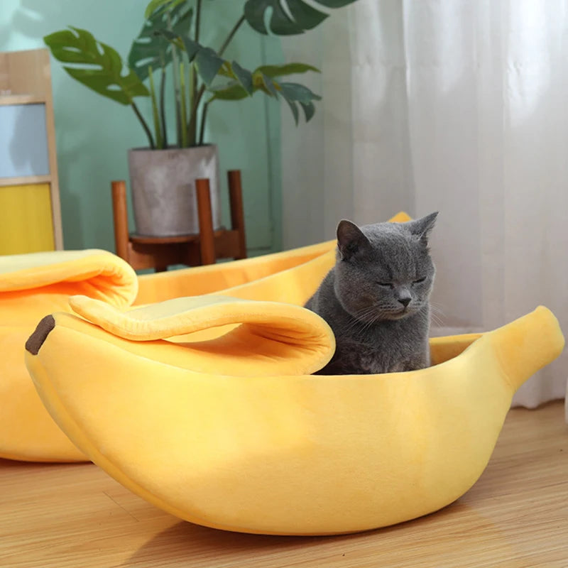 Cozy Banana Cat Bed House - Fun & Durable Pet Mat for Cats and Small Animals